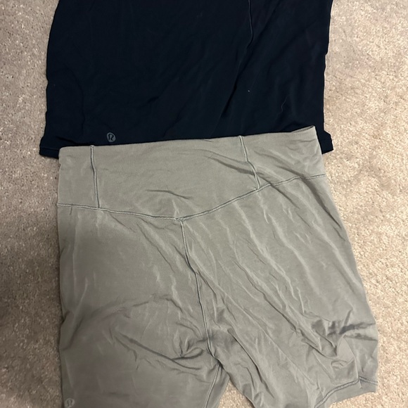Gray/ navy under ease - Picture 1 of 1